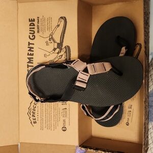 Bedrock Cairn Pro II adventure sandals, women's 9 / men's 8, in lilac